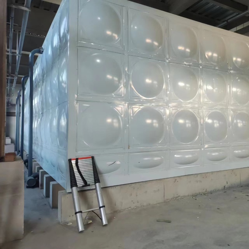 河北唐山曹妃甸熱力公司1080立方熱水箱注水完成,圓滿(mǎn)交工